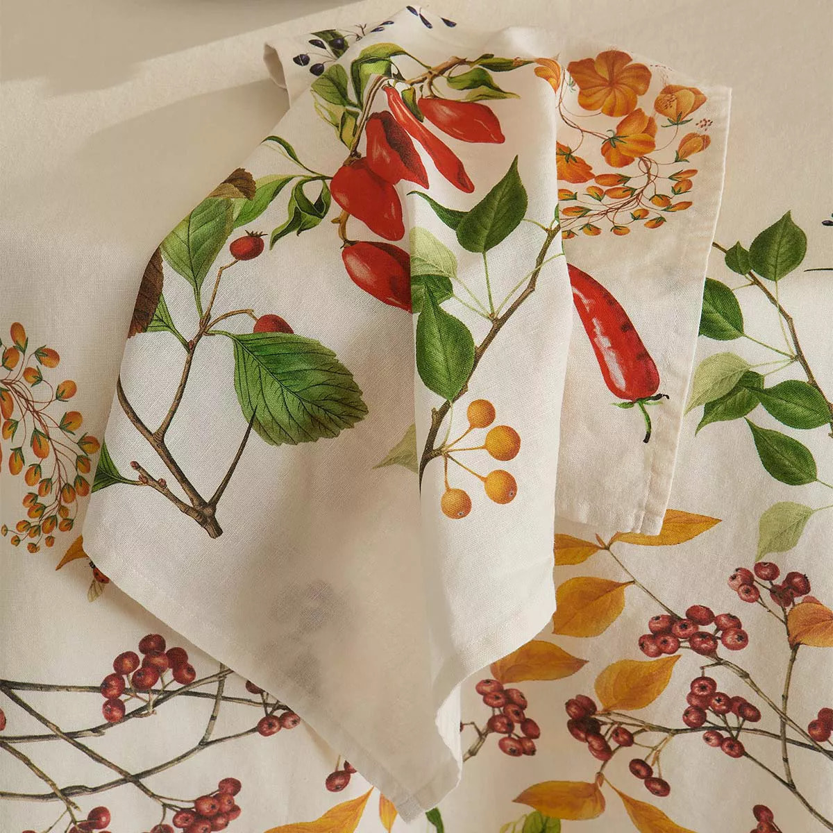 Nappe lin & coton lavé 150 g/m² imprimé vert rouge Piments doux caliente