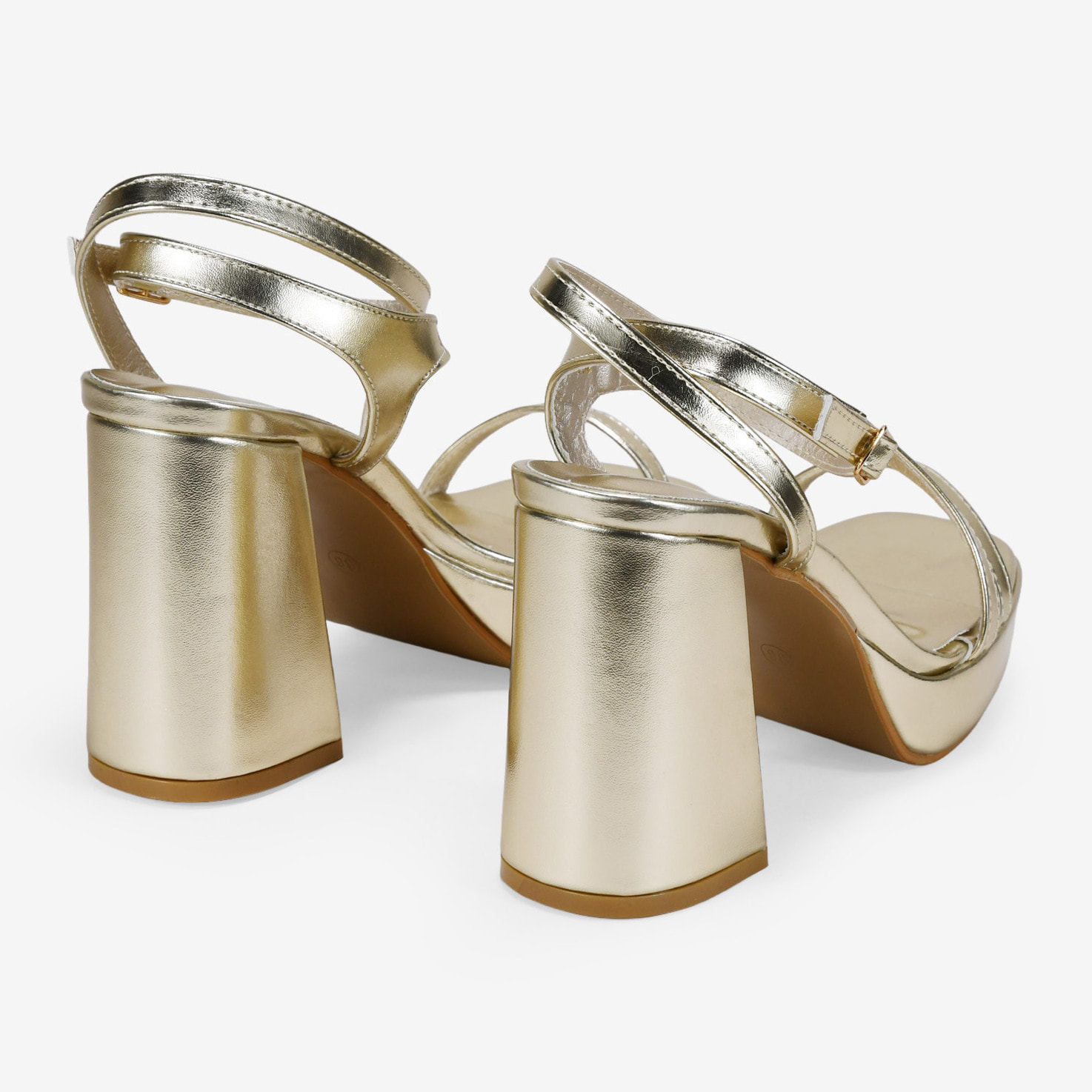 Sandalias de fiesta doradas con tacón y plataforma