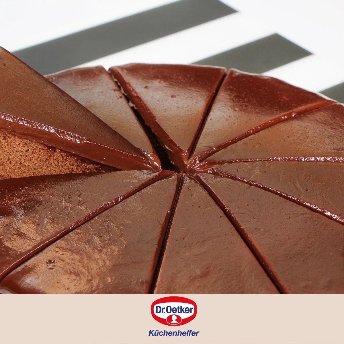 Diviseur de gâteaux 12/16 parts Dr.Oetker Baker Edition