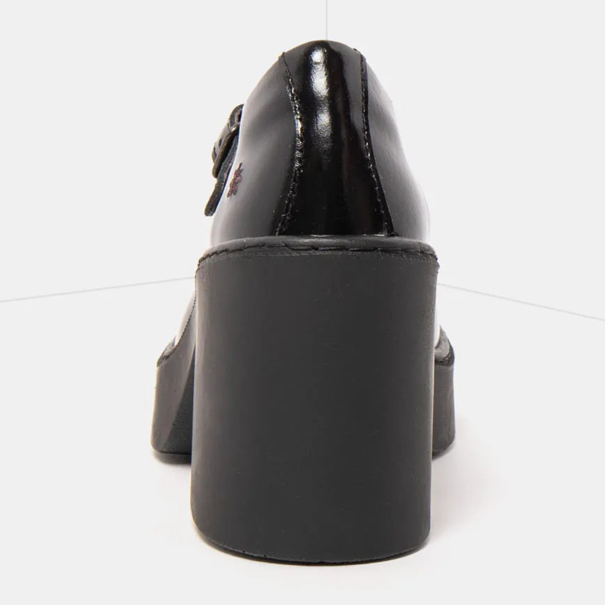 Zapatos 1984 NAPPA SHINNY BLACK/BERNA color Black