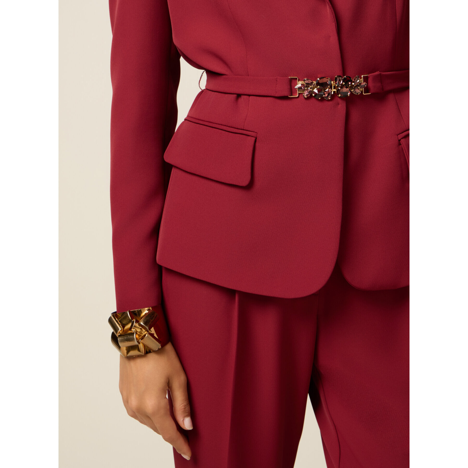 Oltre - Blazer con cintura gioiello - Bordeaux
