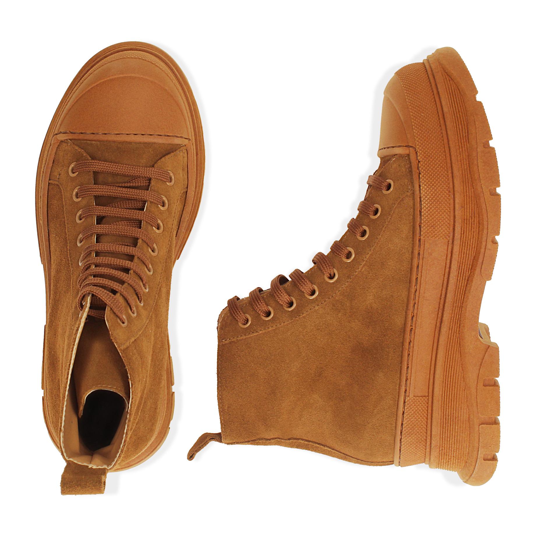 Sneakers cognac in camoscio, platform 5,5 cm