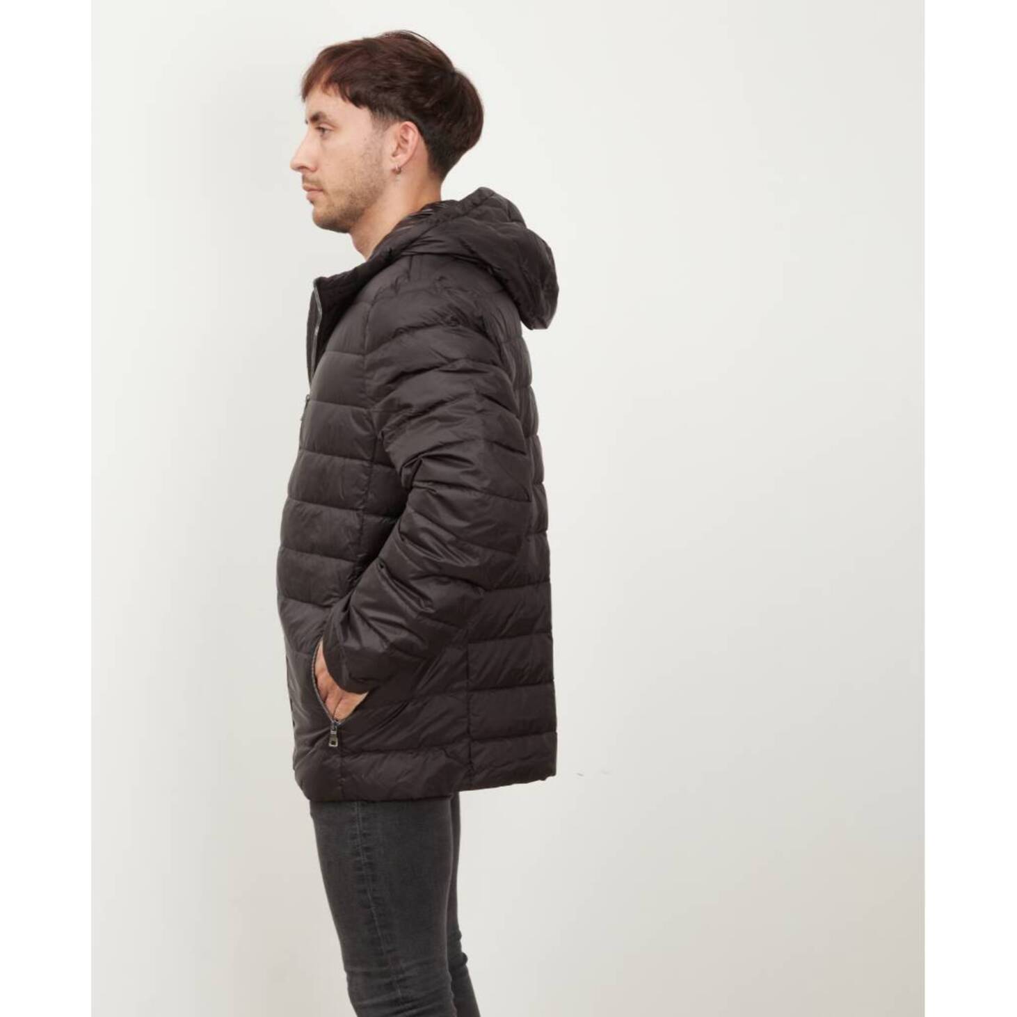 Abrigos Hombre de la marca GEOX  modelo M2625B T2562 M DERECK HOOD JACKET NEGRO