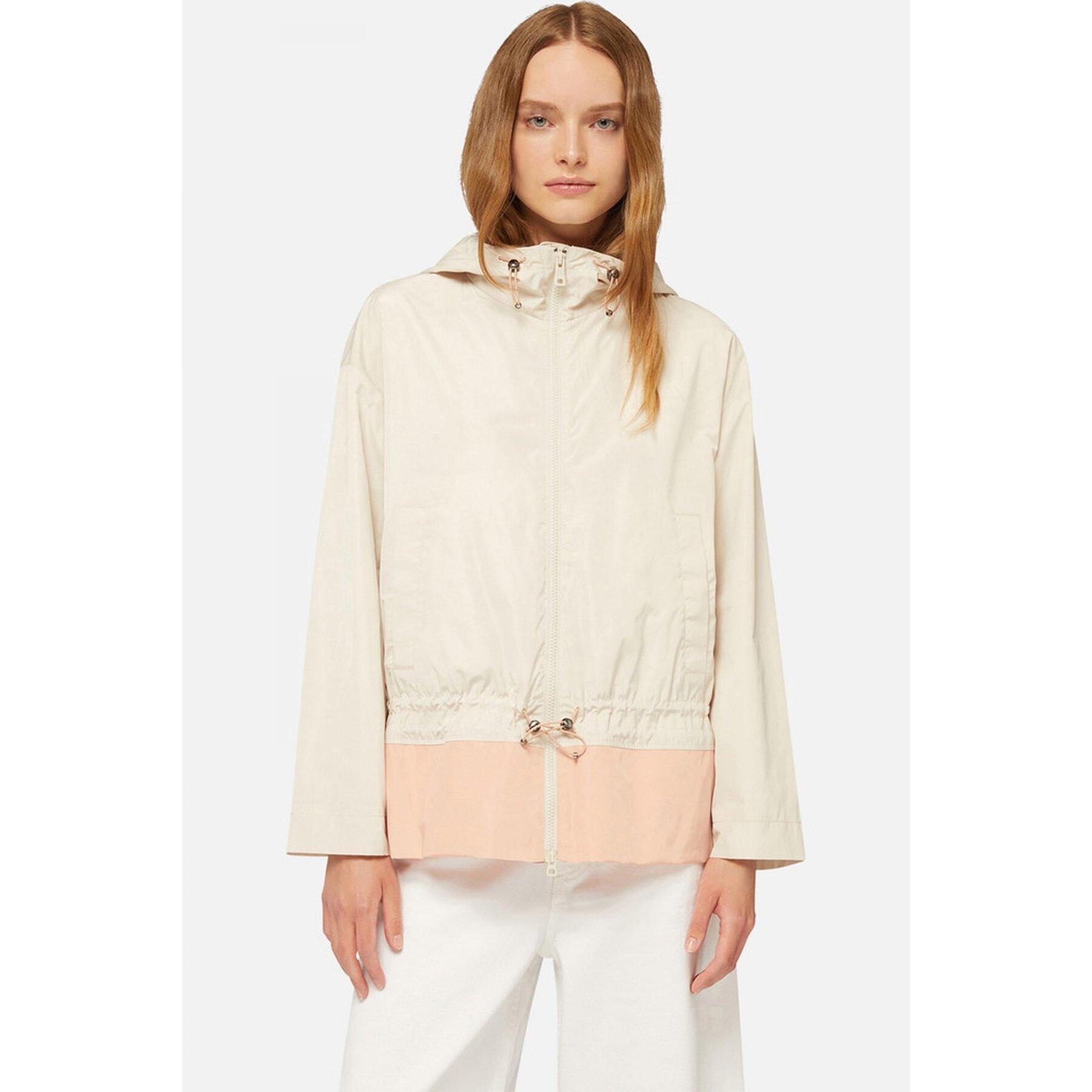 Chaqueta Mujer de la marca GEOX  modelo W BULMYA PARKA BEIS