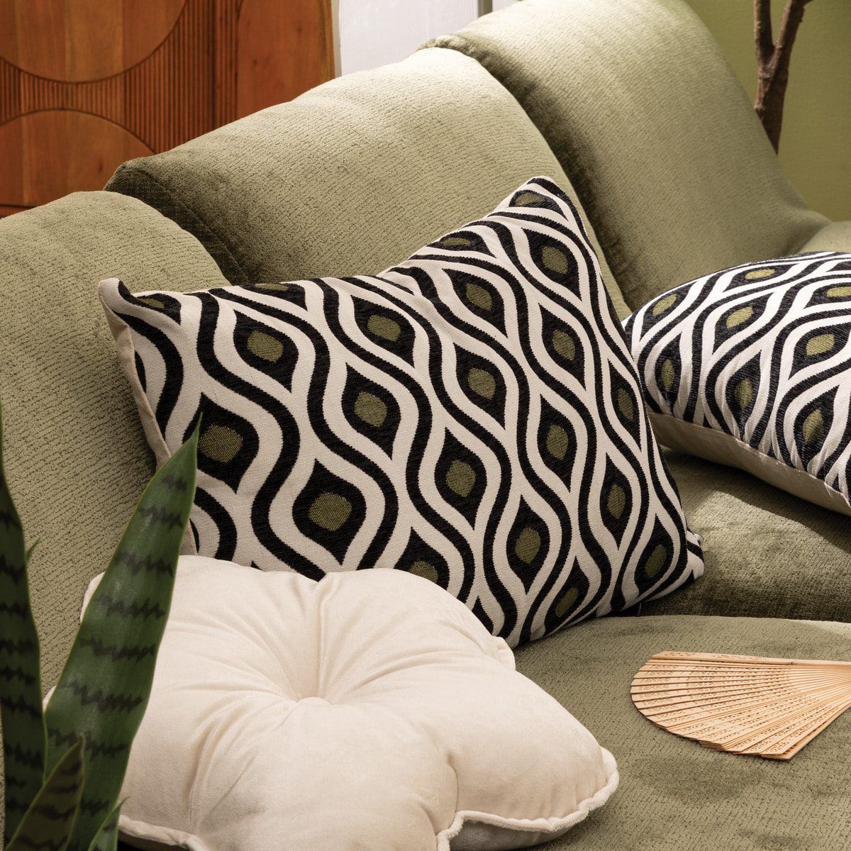 Coussin "Twisted lime" jacquard noir & blanc 58x38cm