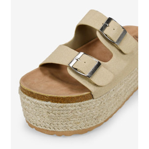 Sandalias beige con plataforma de esparto