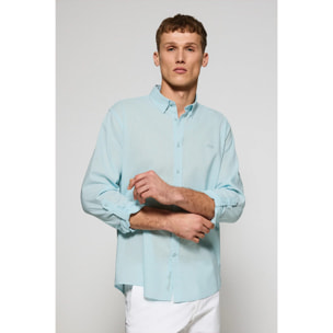 Camisa color aguamarina de lino y algodón regular fit con logo bordado
