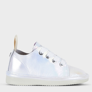 ZAPATO CON CORDONES NIÑO P01 DE NAPA NACARADA BLANCO PERLA