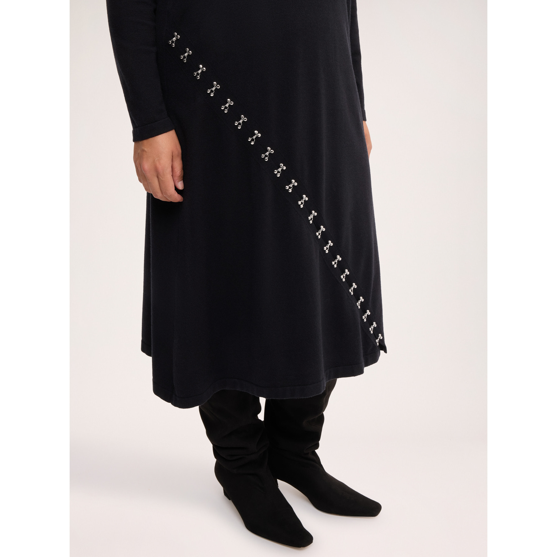 Fiorella Rubino - Vestito in maglia con applicazioni - Nero