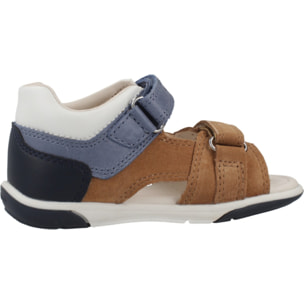 Sandalias Niño de la marca GEOX  modelo B SANDAL ZAPITO BOY MARRON