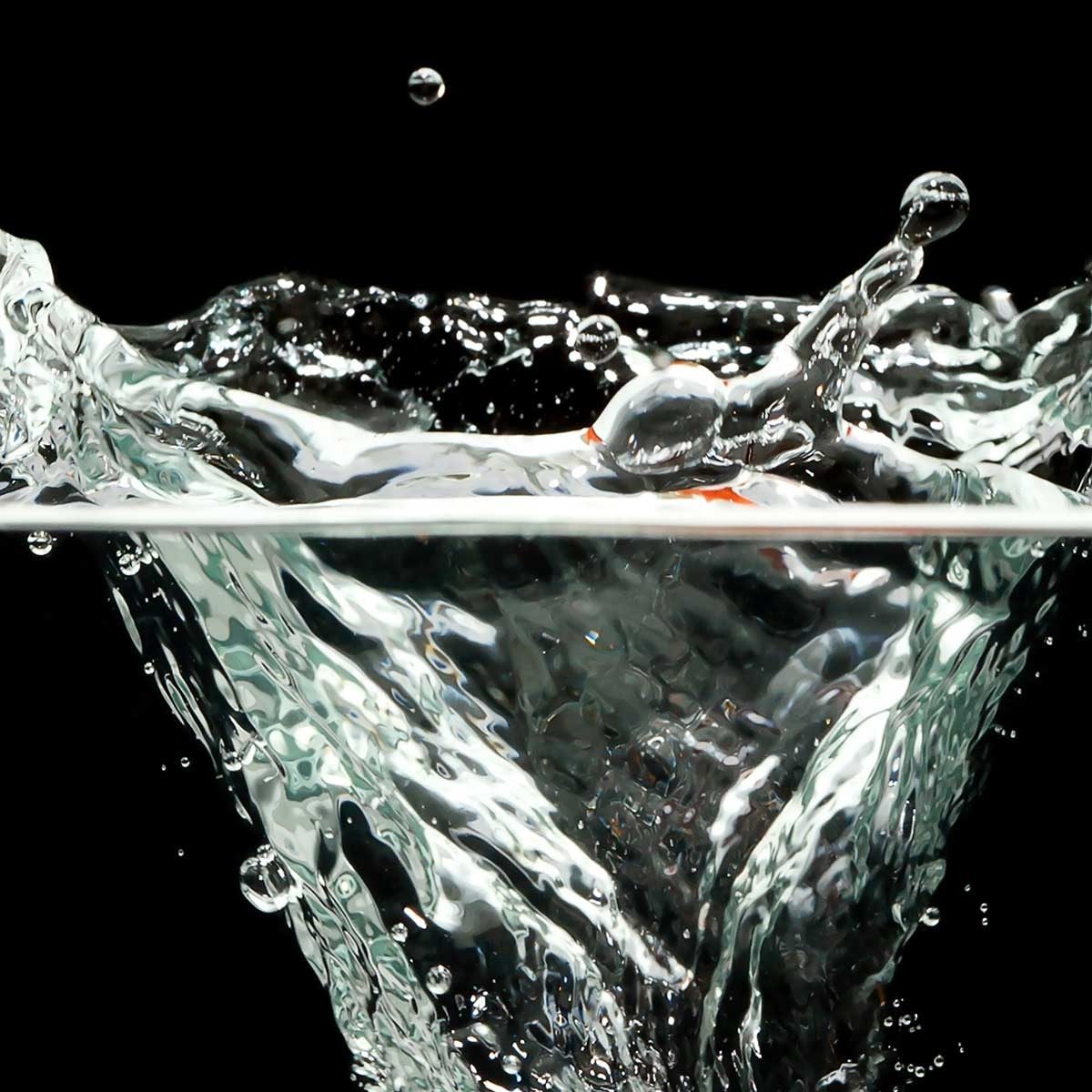 Tableau décoratif cuisine fraise et éclat d'eau Tableau plexiglas