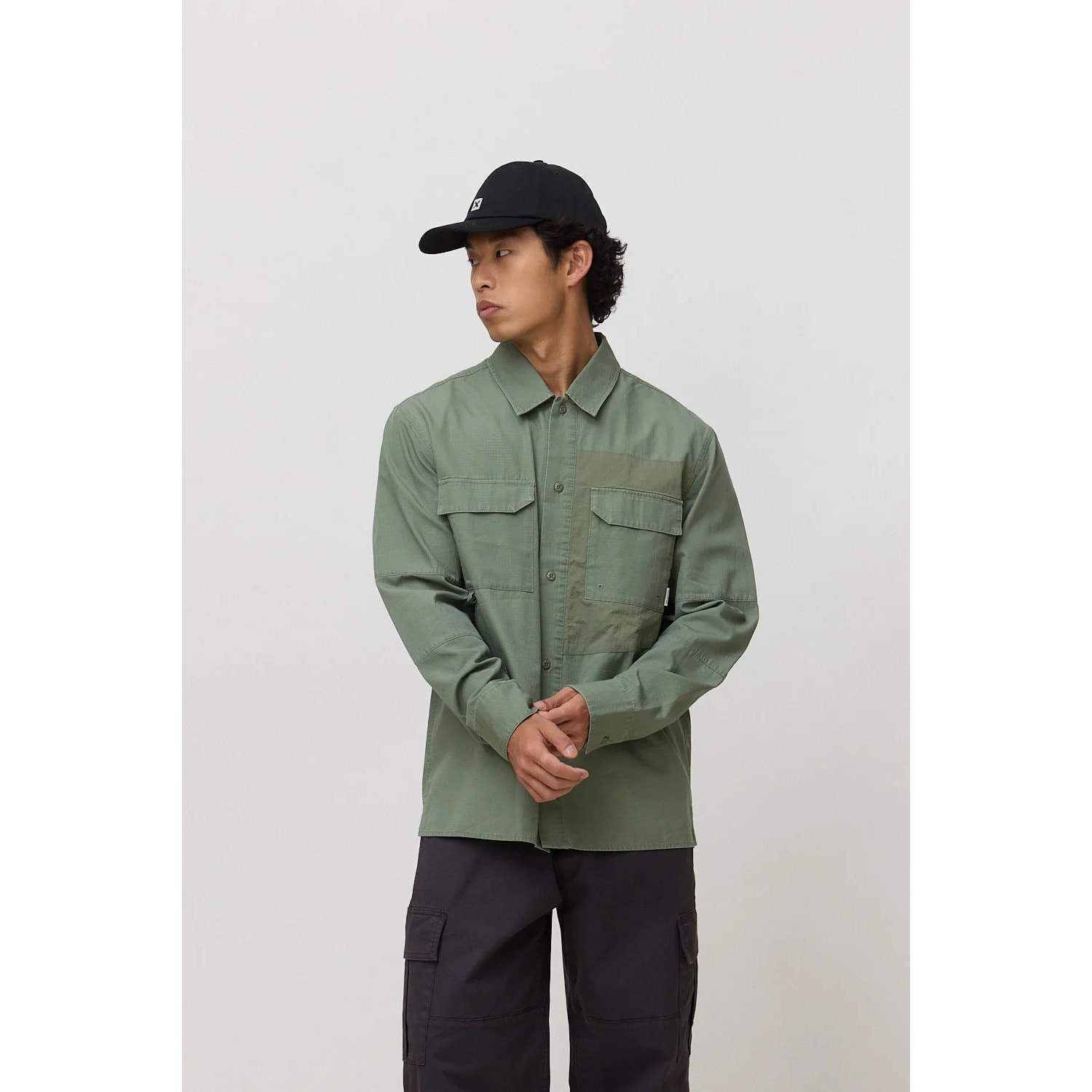 SOBRECAMISA TECH OLIVE GREEN