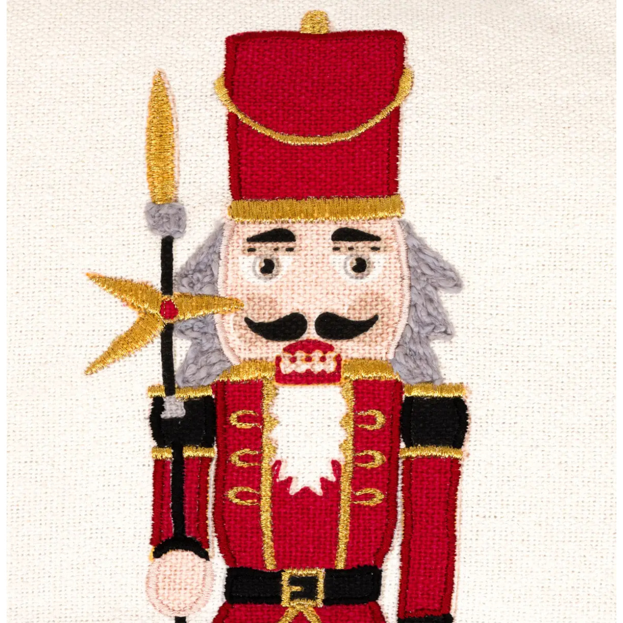 COUSSIN CASSE NOISETTE  45X45