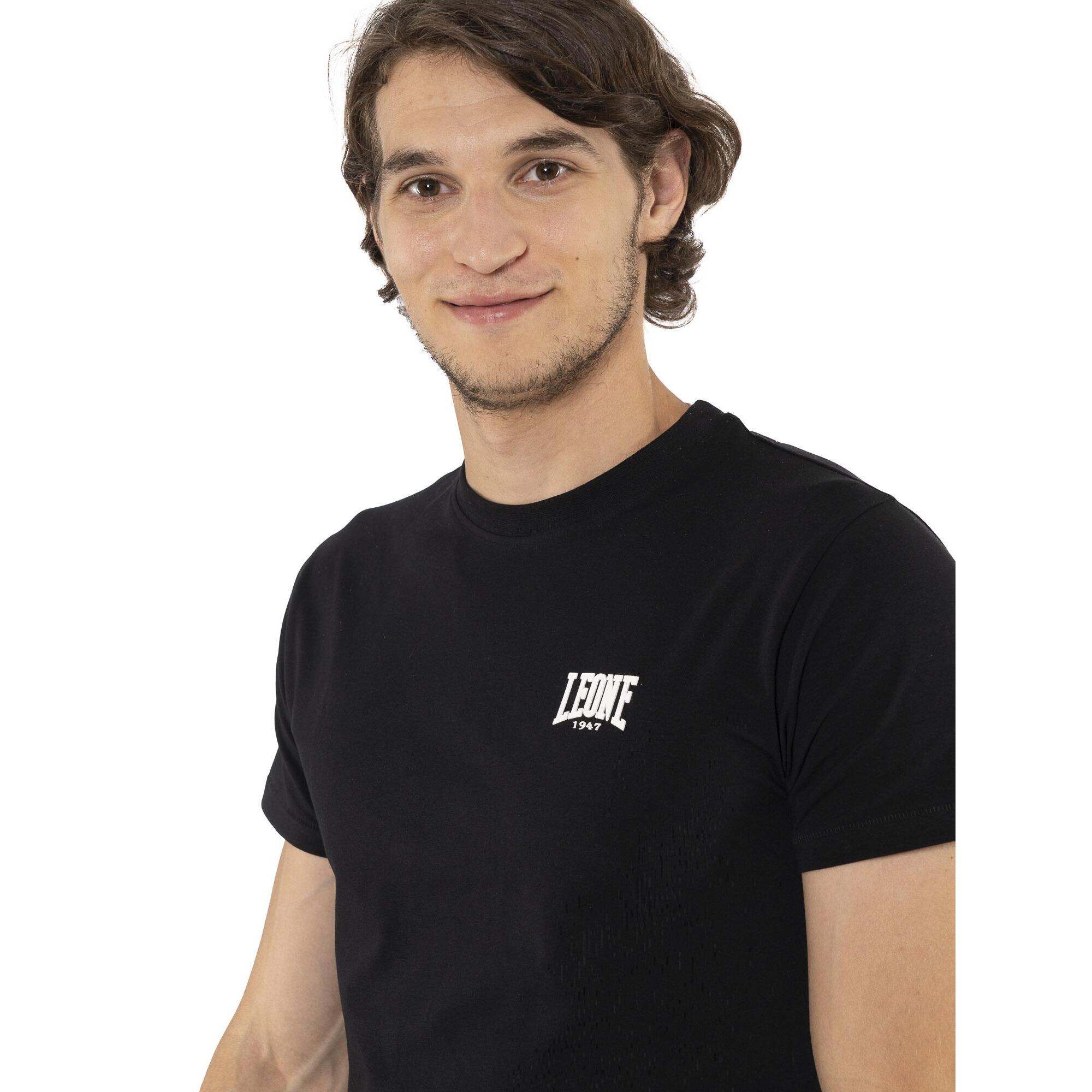 Camiseta de hombre de manga corta de algodón elástico con pequeño logo "Basic"