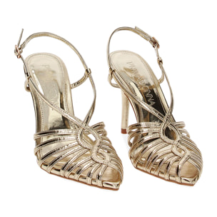 Sandalias con tacón doradas de laminado