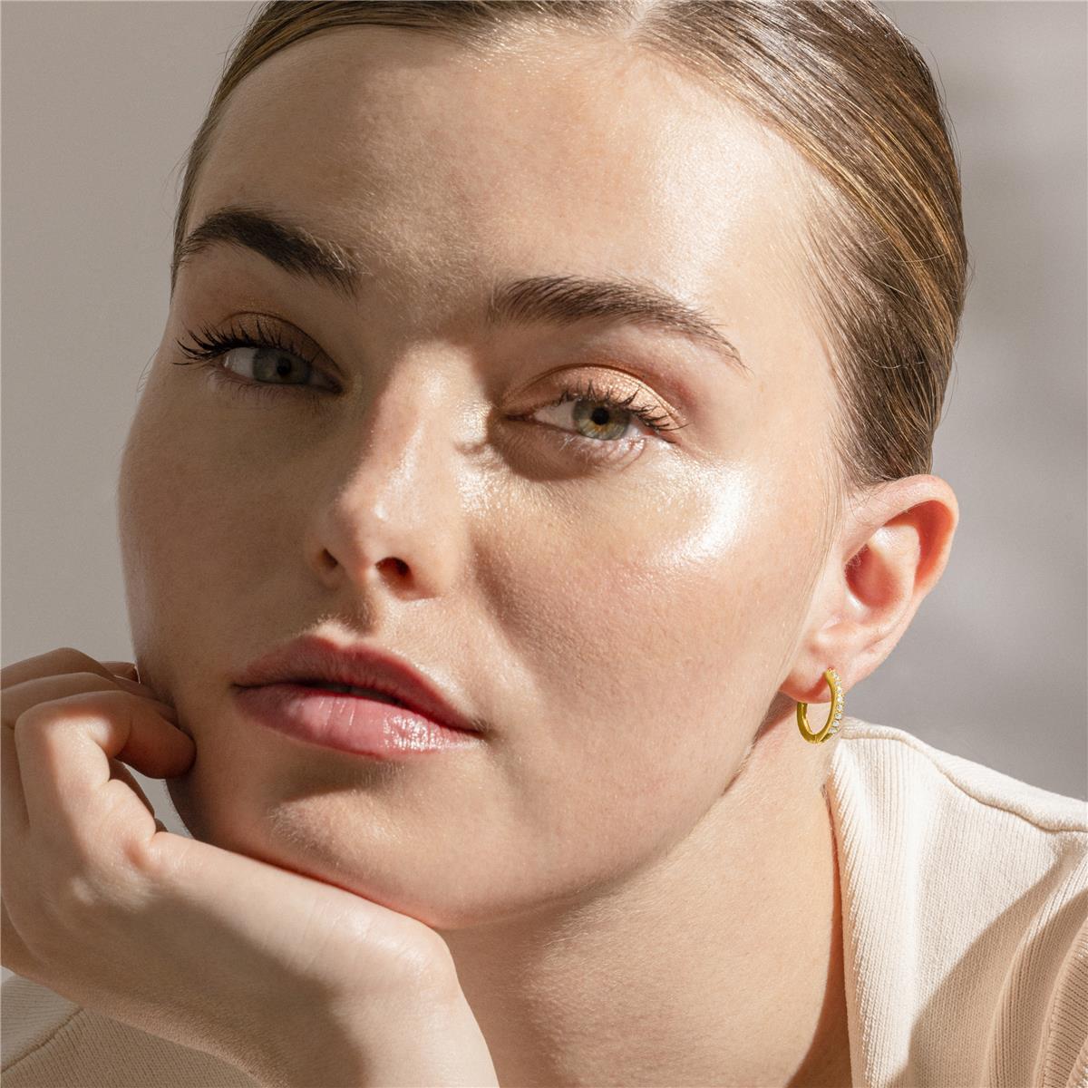 Pendientes Lux by Lux acabados oro amarillo 18k