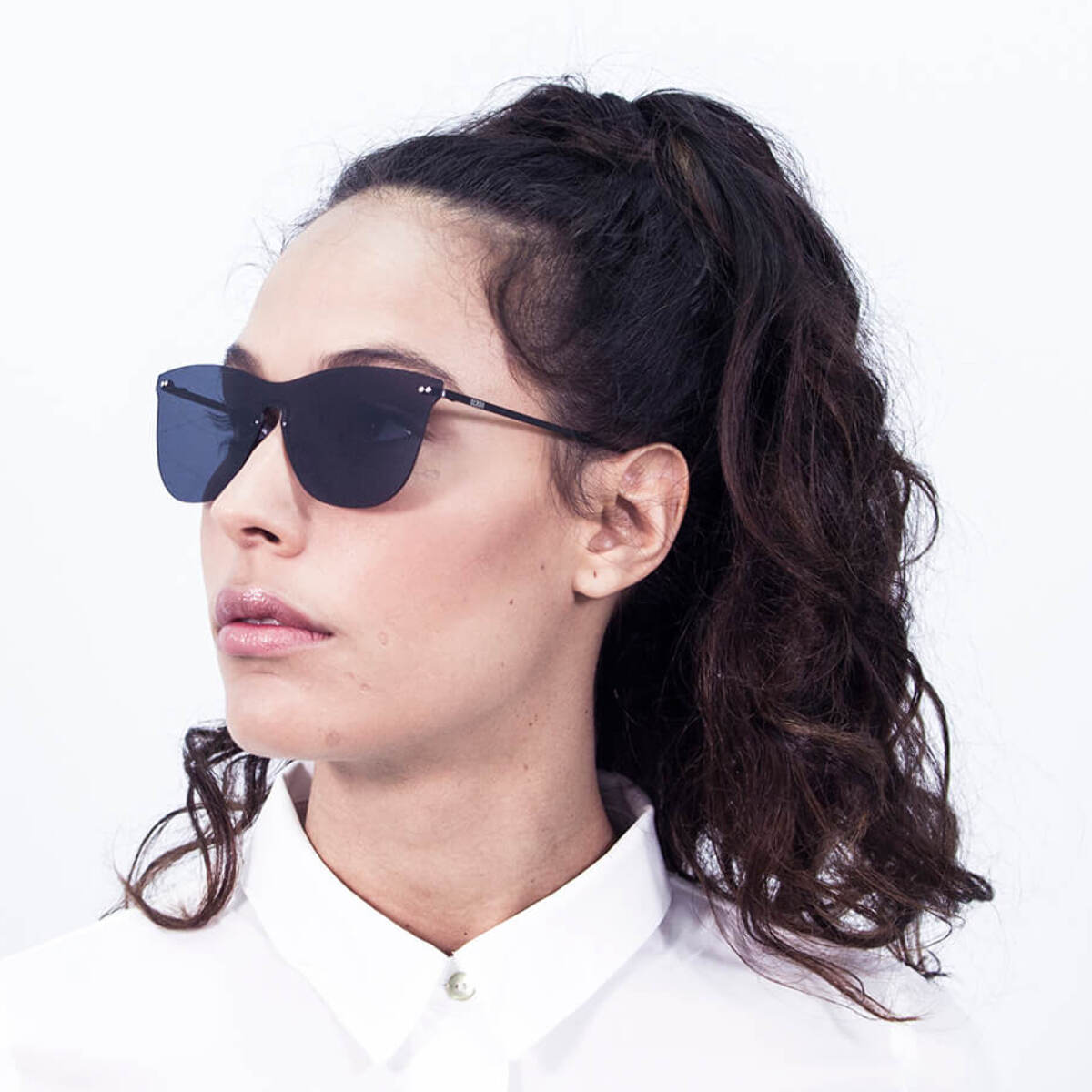 Gafas de sol OCEAN GENOVA - Ahumado planas espaciales con patillas metálicas doradas
