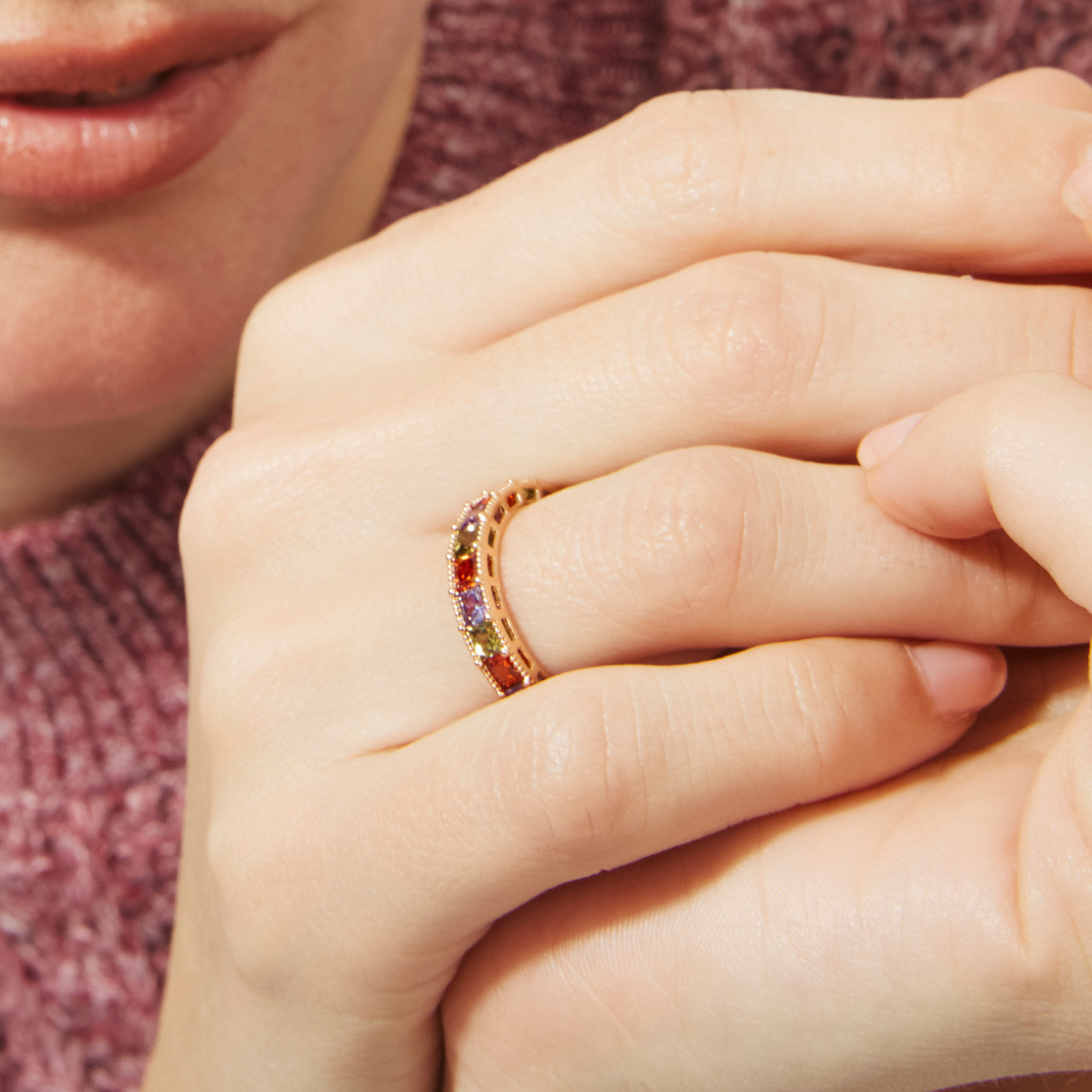 Anillo Camilko acabado oro amarillo 18k