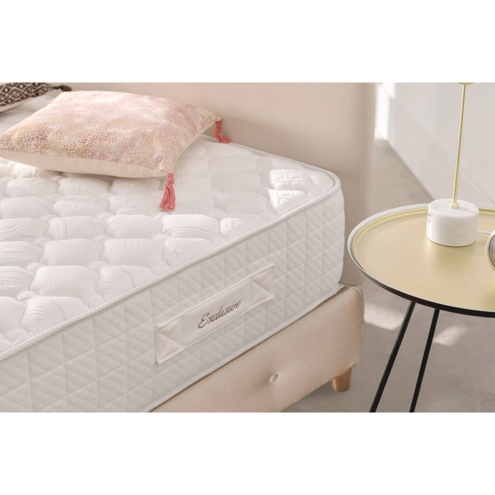 Matelas Royal Multizone - SupersoftFoam + fibres Biotherm - Epaisseur: +/- 27 cm - Moonia