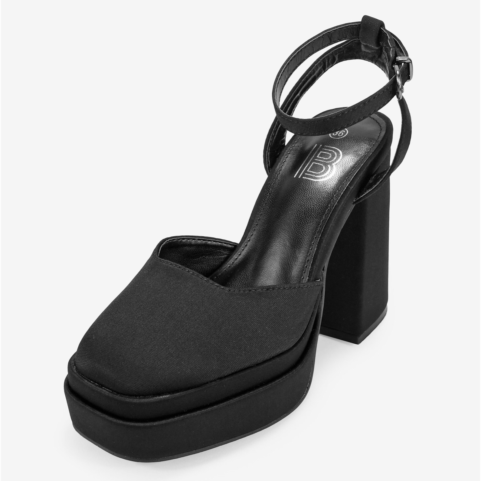 Zapatos de tacón satinados negros