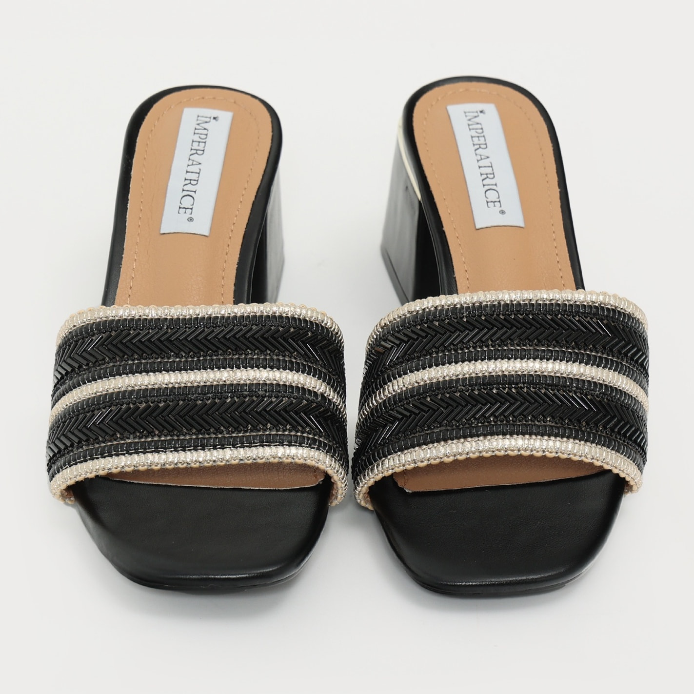 Sandali in simil pelle con tacco comodo quadrato