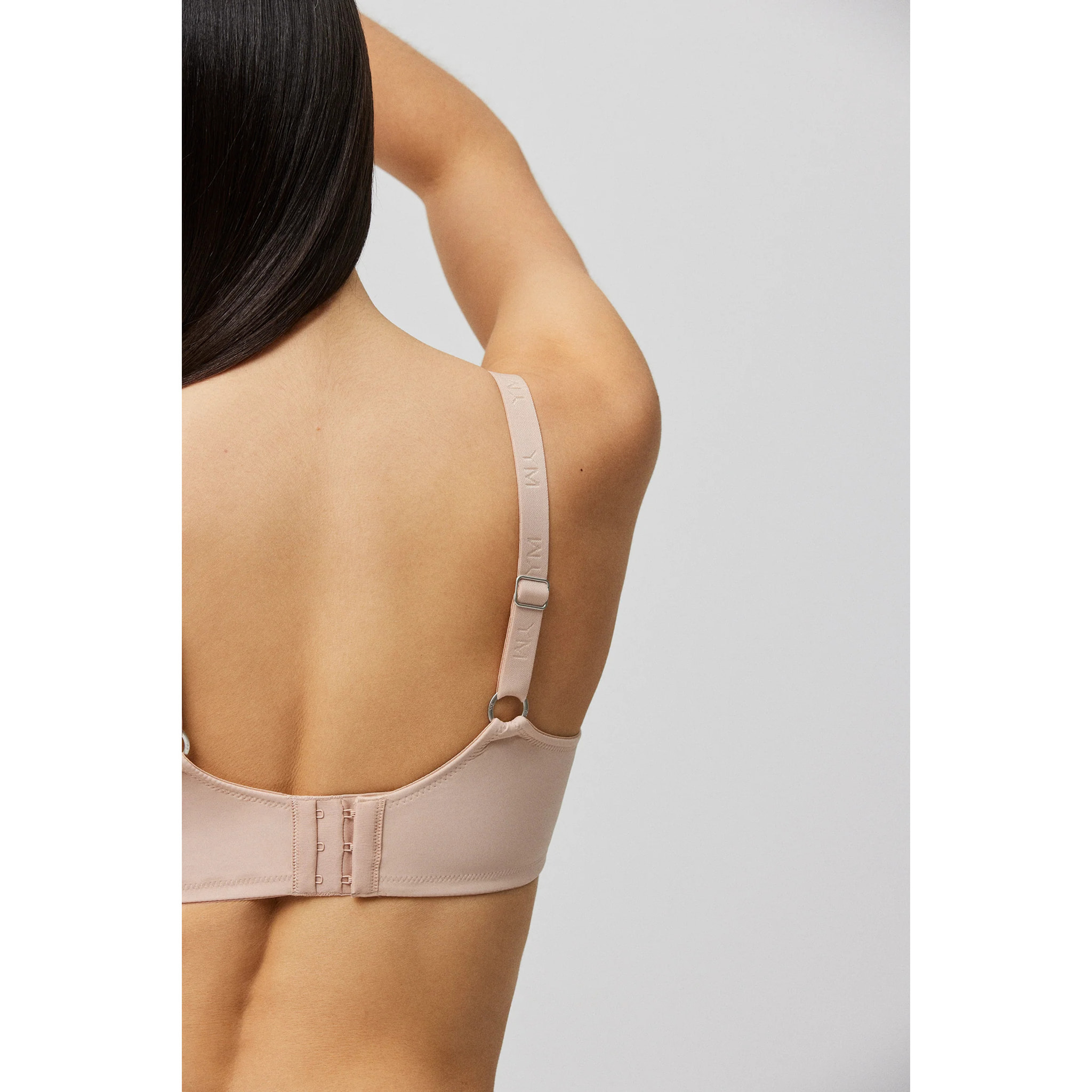 Reggiseno senza ferretto beige, coppe C, D ed E