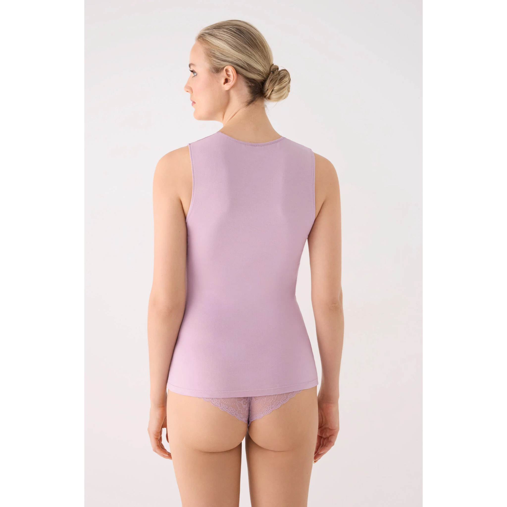 Maglia intima senza maniche