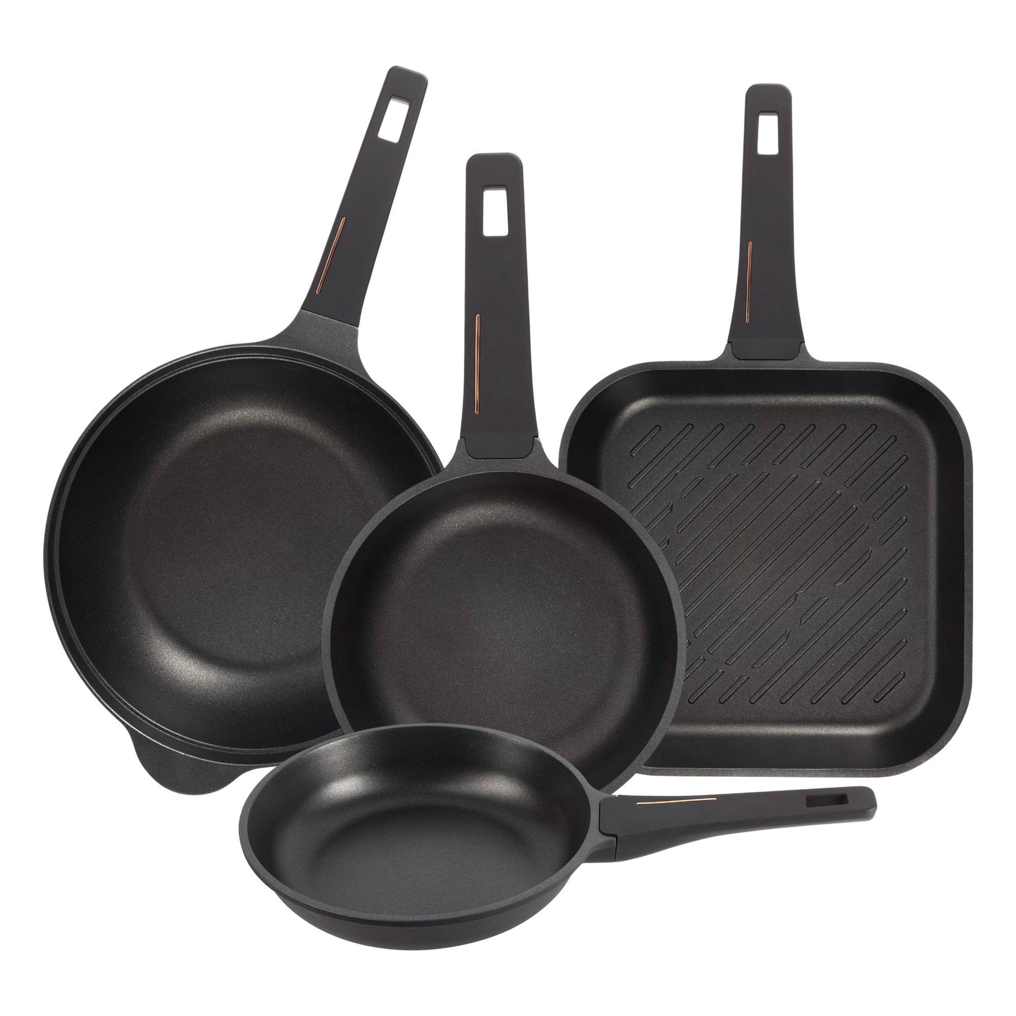 Juego de 2 Sartenes Ø20Ø24cm + Sartén Grill 28x28cm + Wok Ø30cm en aluminio fundido color Negro Copper Bergner
