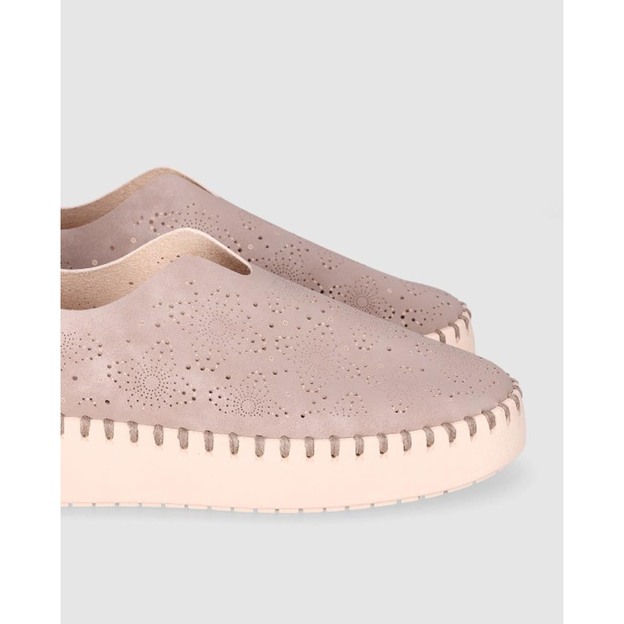 Zapatos de Piel Sintética - Taupe - Tacón: 4 cm