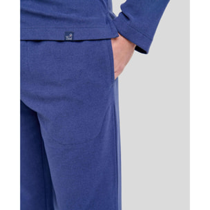 Pijama hombre cálido tejido, escote en pico, manga larga y pantalón largo con puños y bolsillos laterales