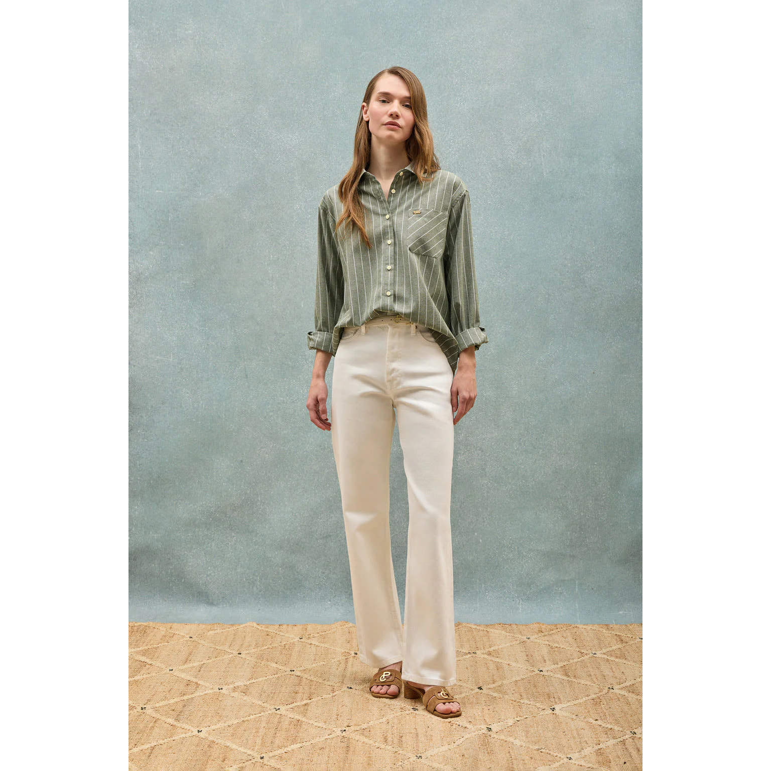 Camicia Scarlet a righe loose fit con chiusura a bottoni perlata