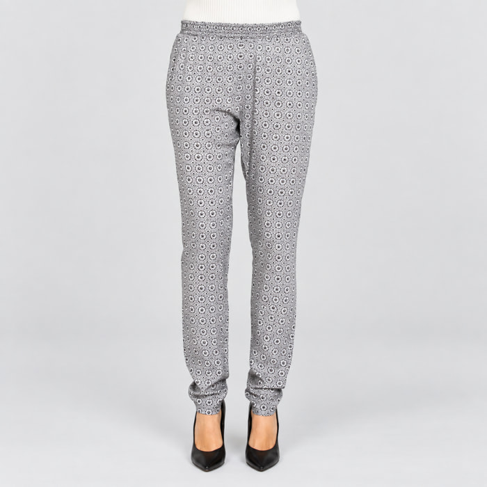 PANTALONE FLUIDO. MOD T771. Vita regolare e gamba regolare