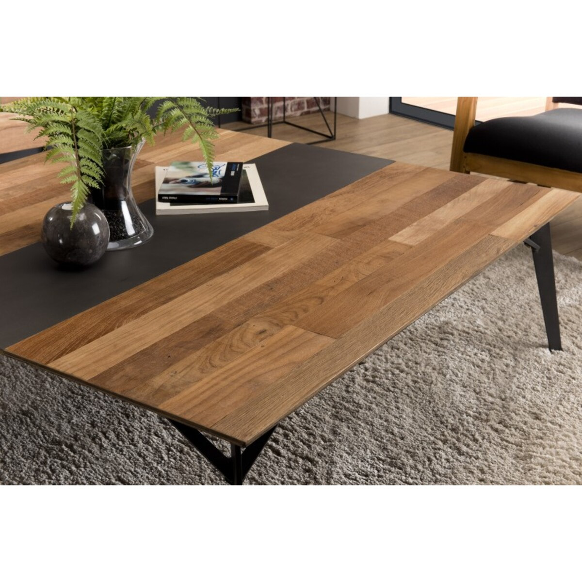 MAXENCE - Table basse carrée 120x120cm bois Teck recyclé métal et pieds métal noir