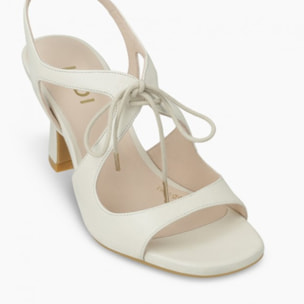 SANDALIAS BLANCAS HELONA