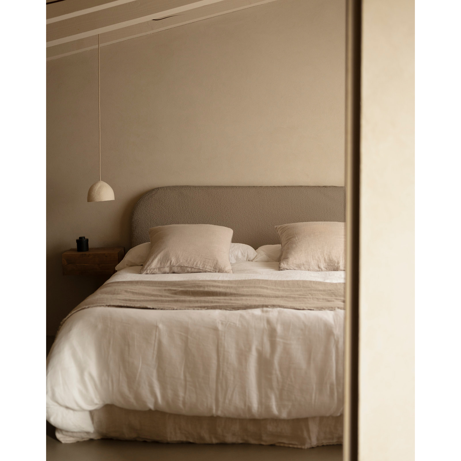 Tête de lit déhoussable en bouclé marron en différentes tailles