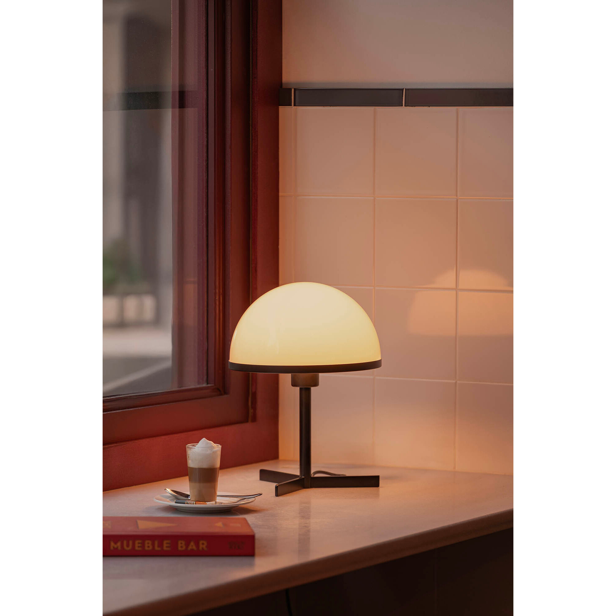 DOME S Lampe de table noire