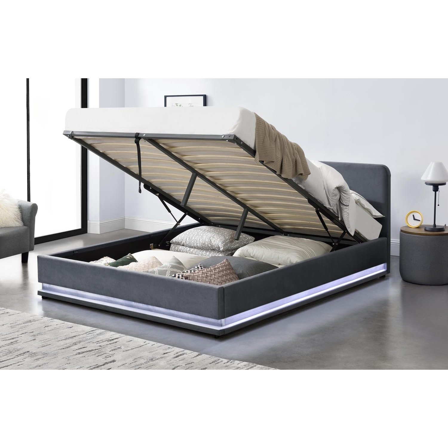 ALICANTE Lit avec LED 140 x 190 cm en velours gris