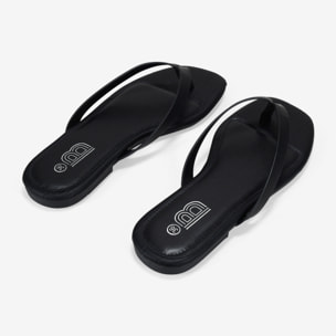 Sandalias de dedo negras efecto cocodrilo