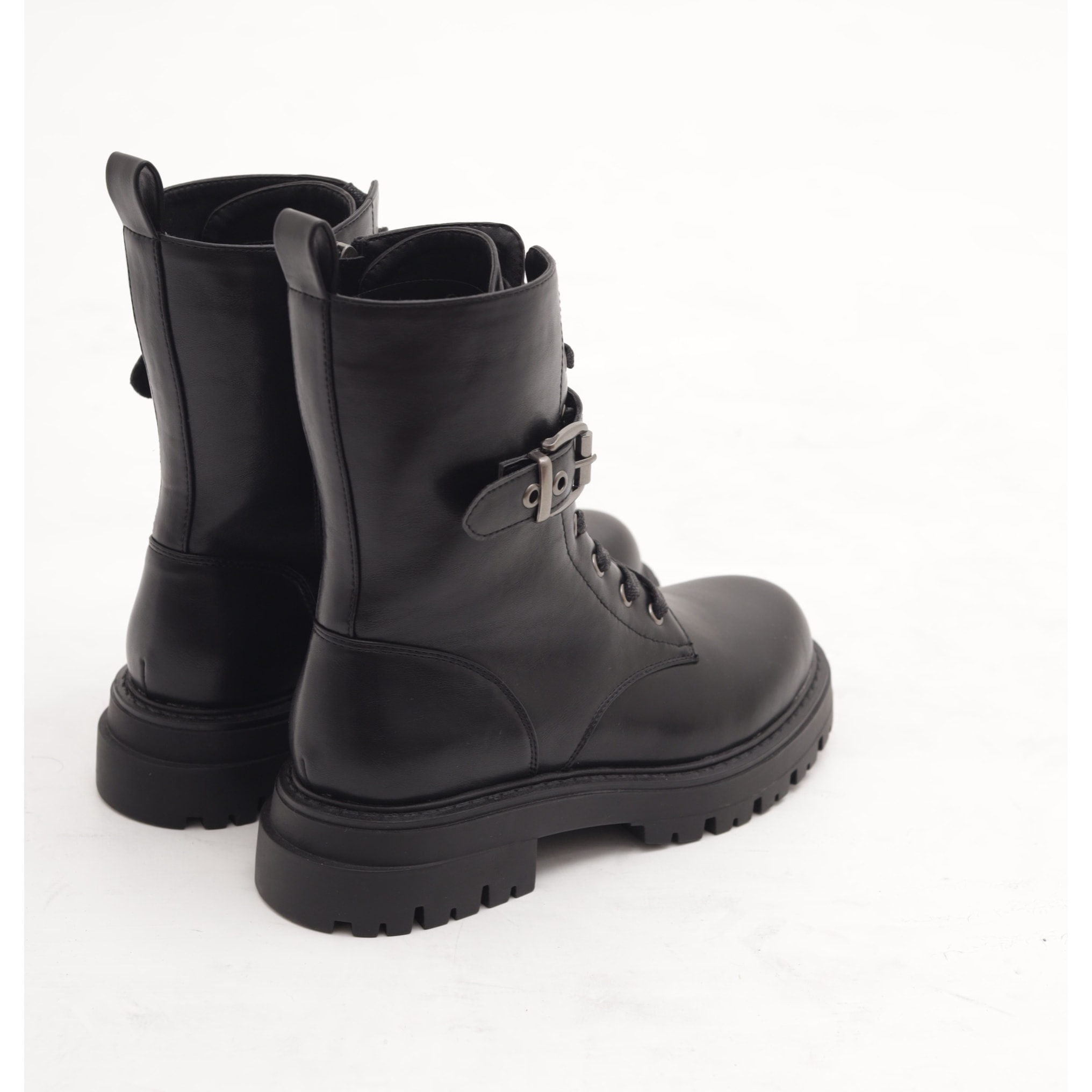 ANFIBIO CON CINTURINO NERO