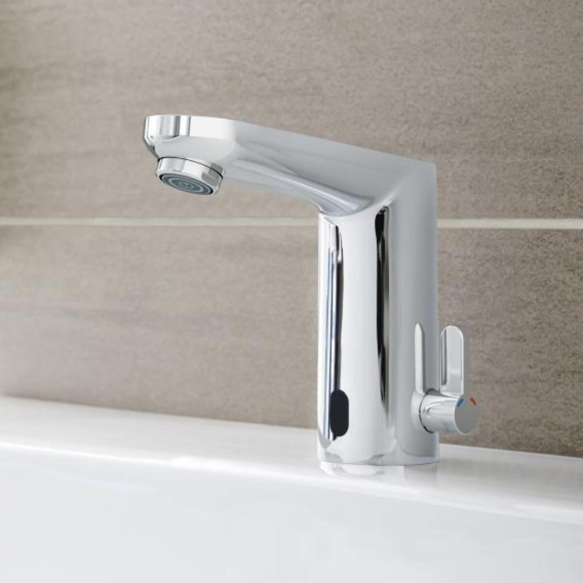 Mitigeur lavabo infrarouge avec limiteur de température ajustable Eurosmart Cosmopolitan E
