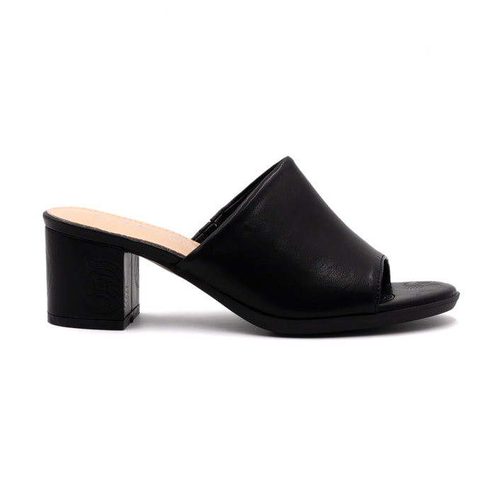 ALV by Alviero Martini Sandali