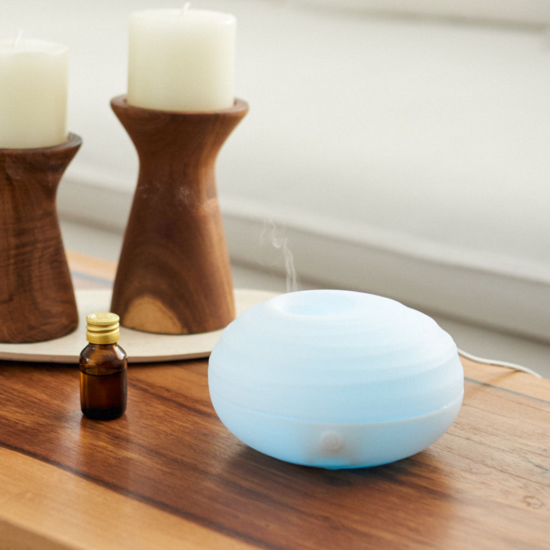 Diffuseur d'arôme avec lumière LED