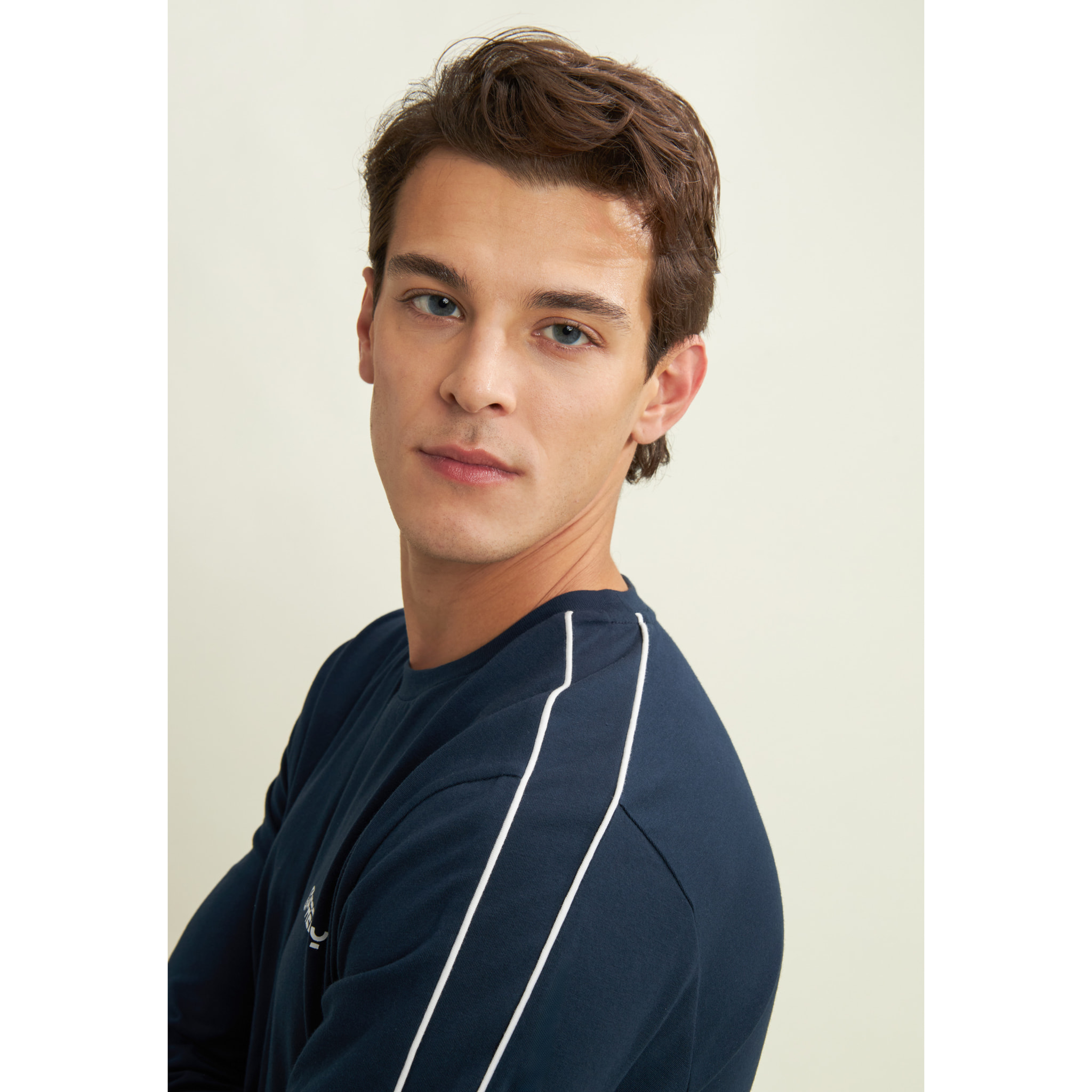 T-shirt manica lunga in jersey con cuciture a contrasto