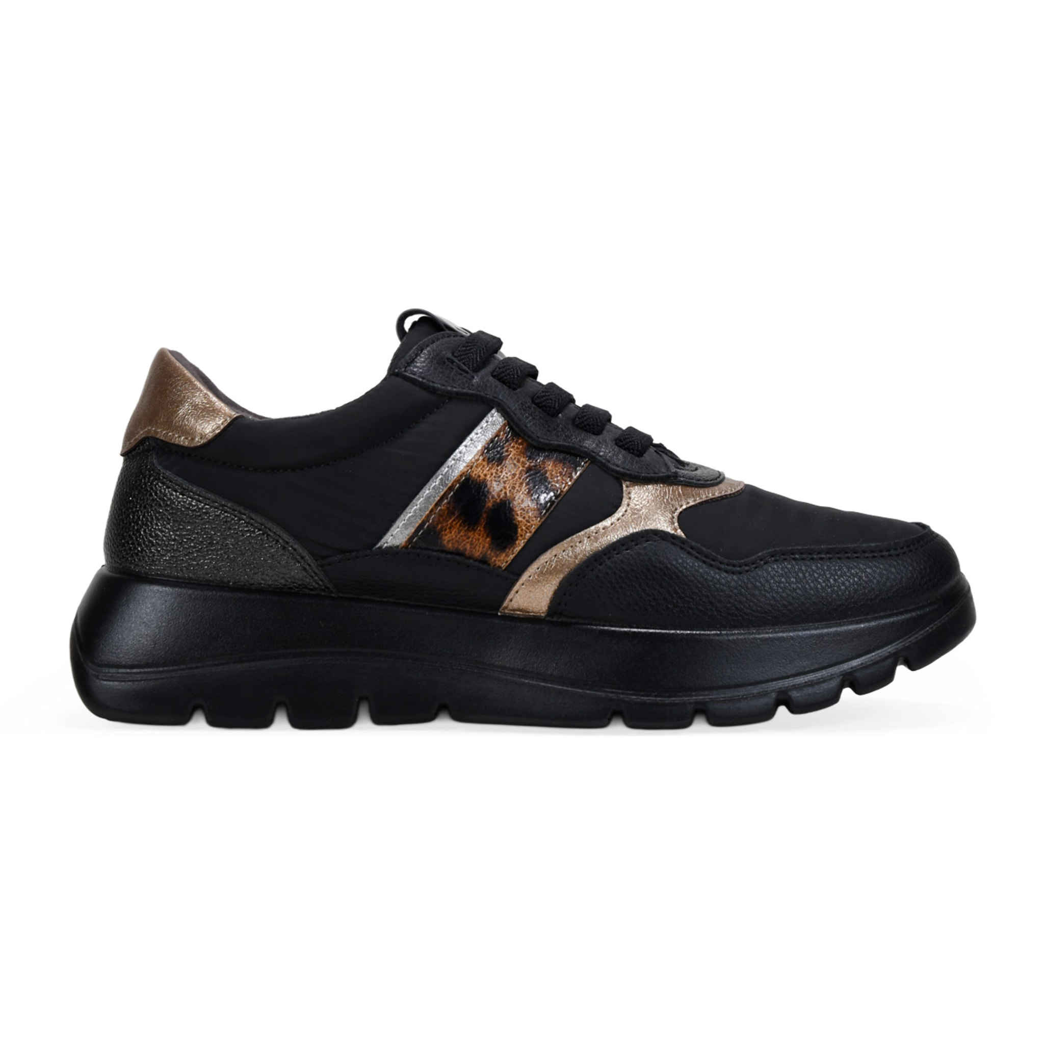 Zapatillas deportivas negras con cordones elásticos