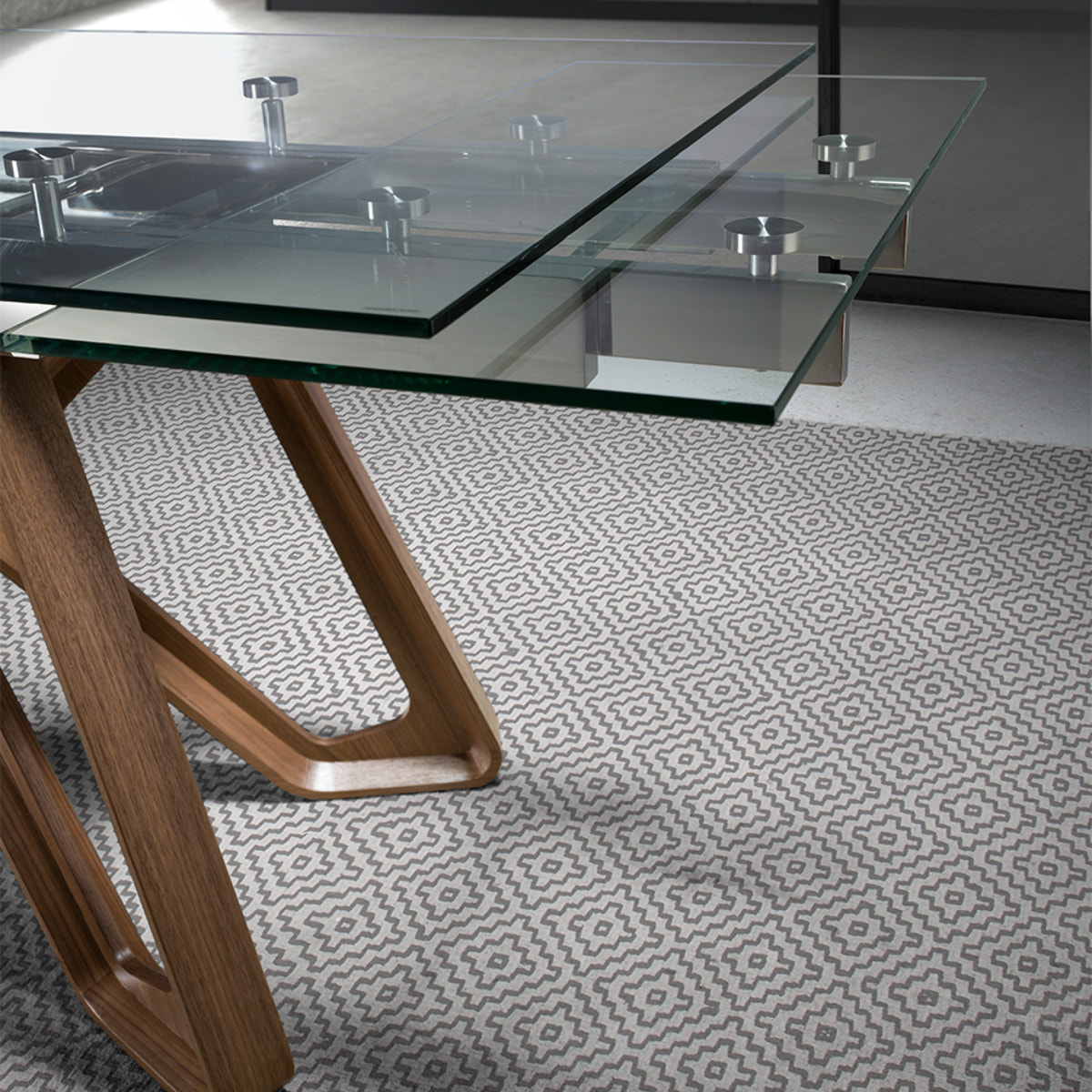 Mesa comedor extensible rectangular con tapa de cristal templado 160x90x76cm