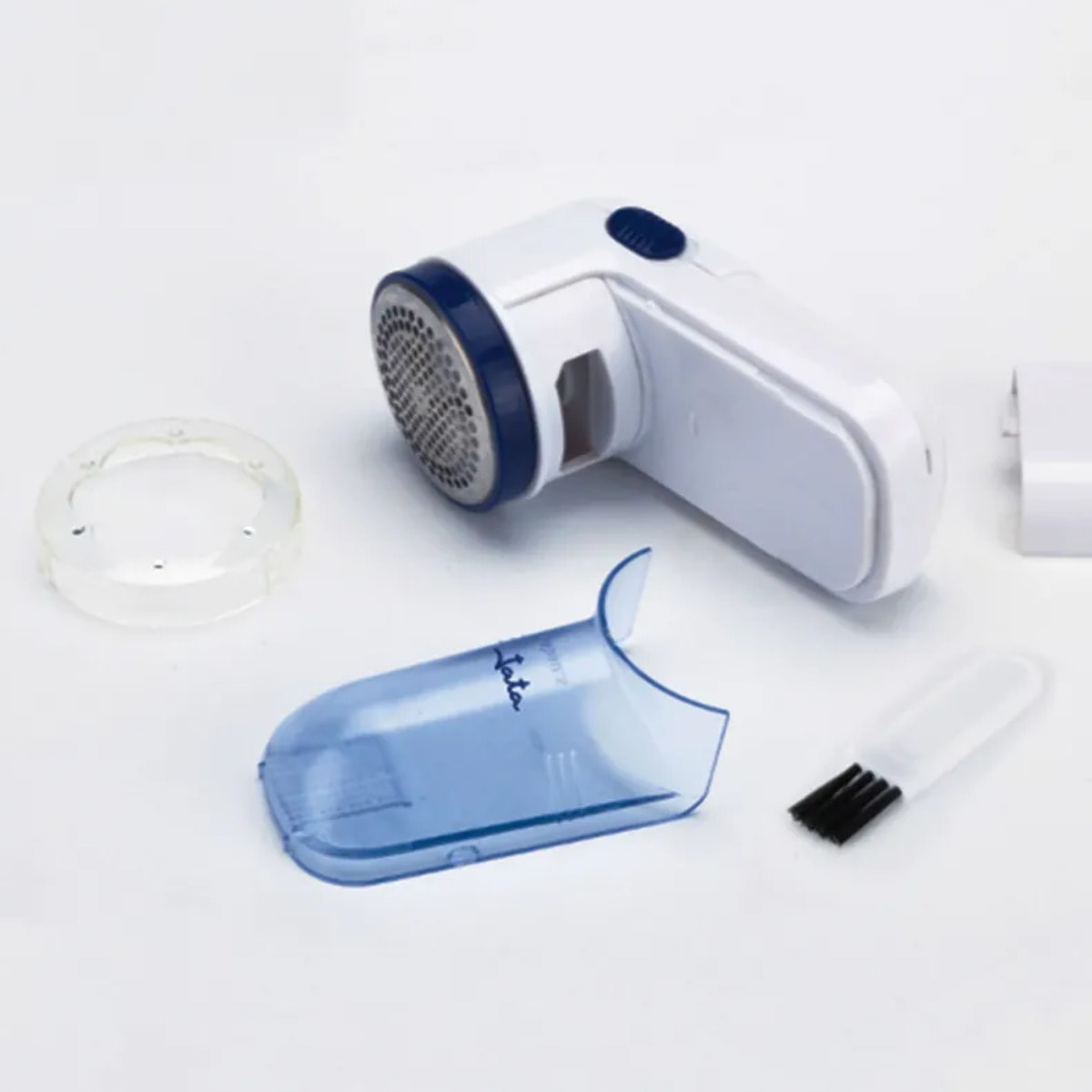 Quitapelusas eléctrico JATA QP398N con cuchillas de acero inoxidable. Diámetro: 5 cm