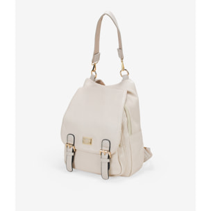 Mochila deportiva piedra con solapa y hebillas