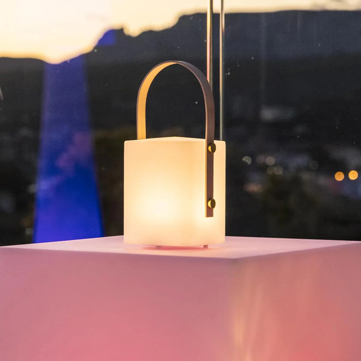 Lampe baladeuse sans fil TIKY RGB H27CM