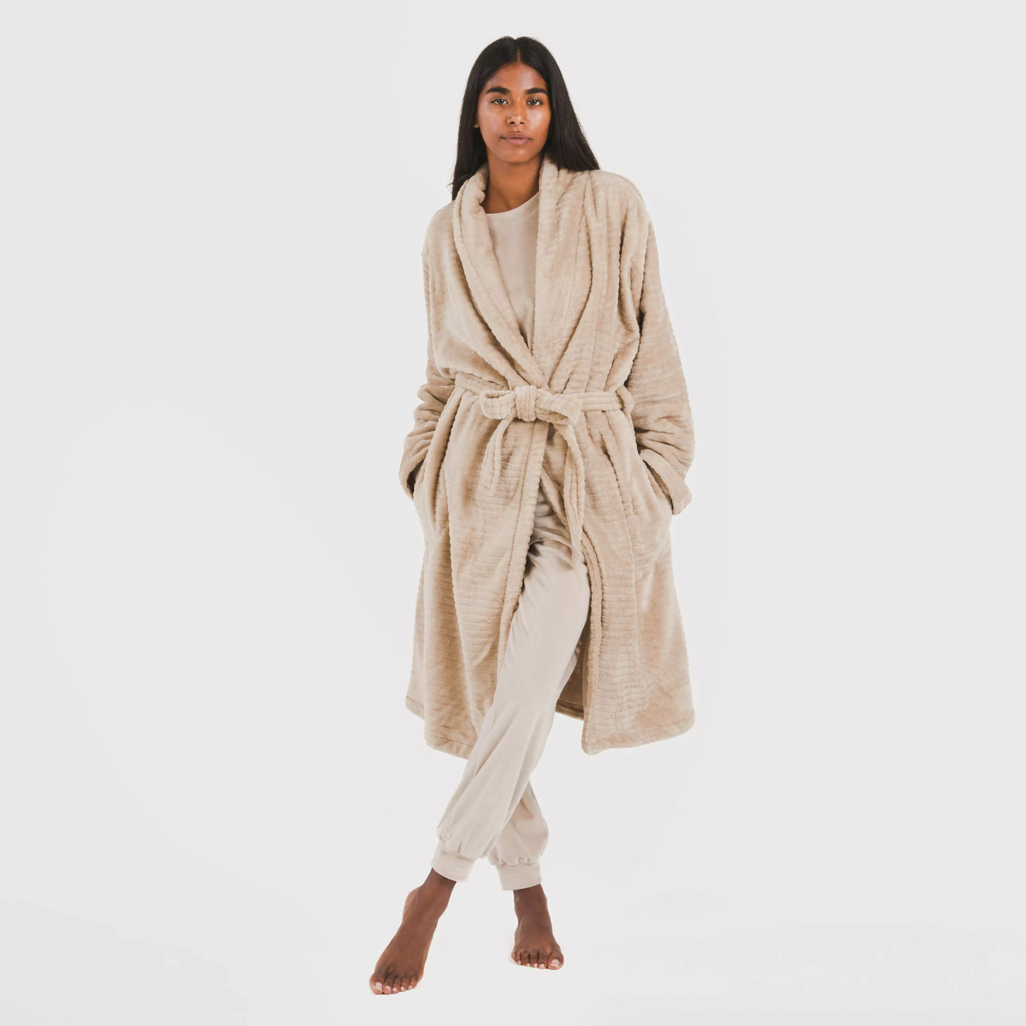 Bata terciopelo Raya lisa Beige