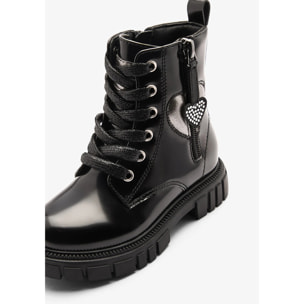 Stivali da bambina in stile militare con cerniera interna e stampa a cuore